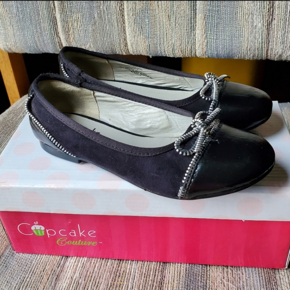 Cupcake Couture Juliane SlipOn Suede & Black Patent Dress Shoes Girls Flats Sz 1